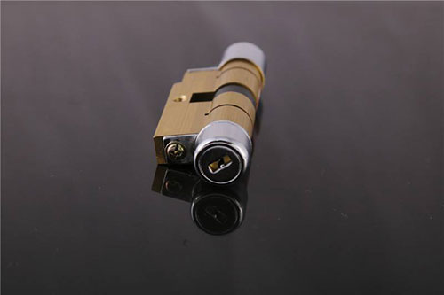 铁力24小时上门开锁公司